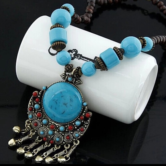 NWT Blue Bohemian boho Sweater Necklace - Picture 4 of 8